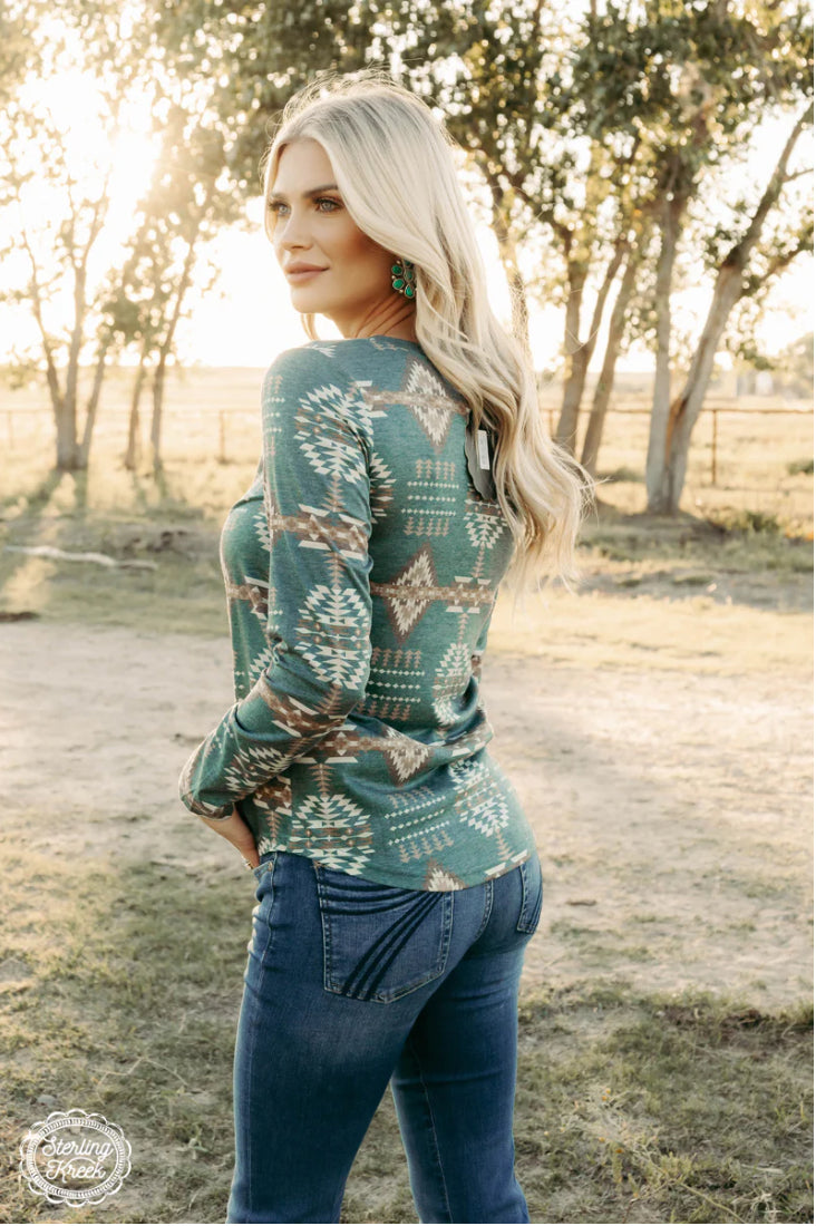 Shirts Women’s Sterling Kreek Alamo Heights Green Top S3078