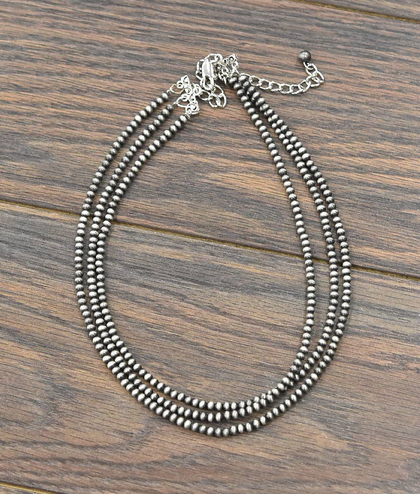 733172, Handmade 17" 3-strand 4mm Navajo Bead Necklace