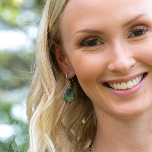 Jewelry Earrings E4603 Ruby Zoisite