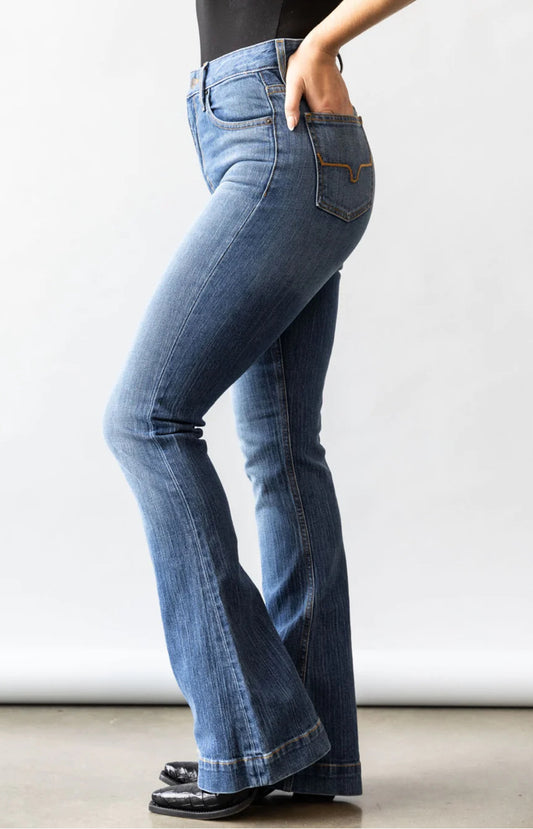 Jeans Women’s 30 % off Regular Price Kimes. exchange only no refunds Jennifer Mid Wash