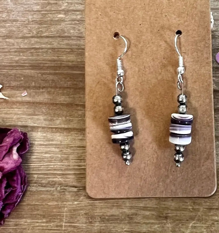 Wampum Shell Dangle Earrings EAR-DAN-158-PUR