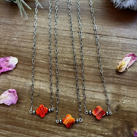 JewelrySpiny Oyster Flowers Chain Necklace - Choker Chain Spring CHO-CHA-018-SPI