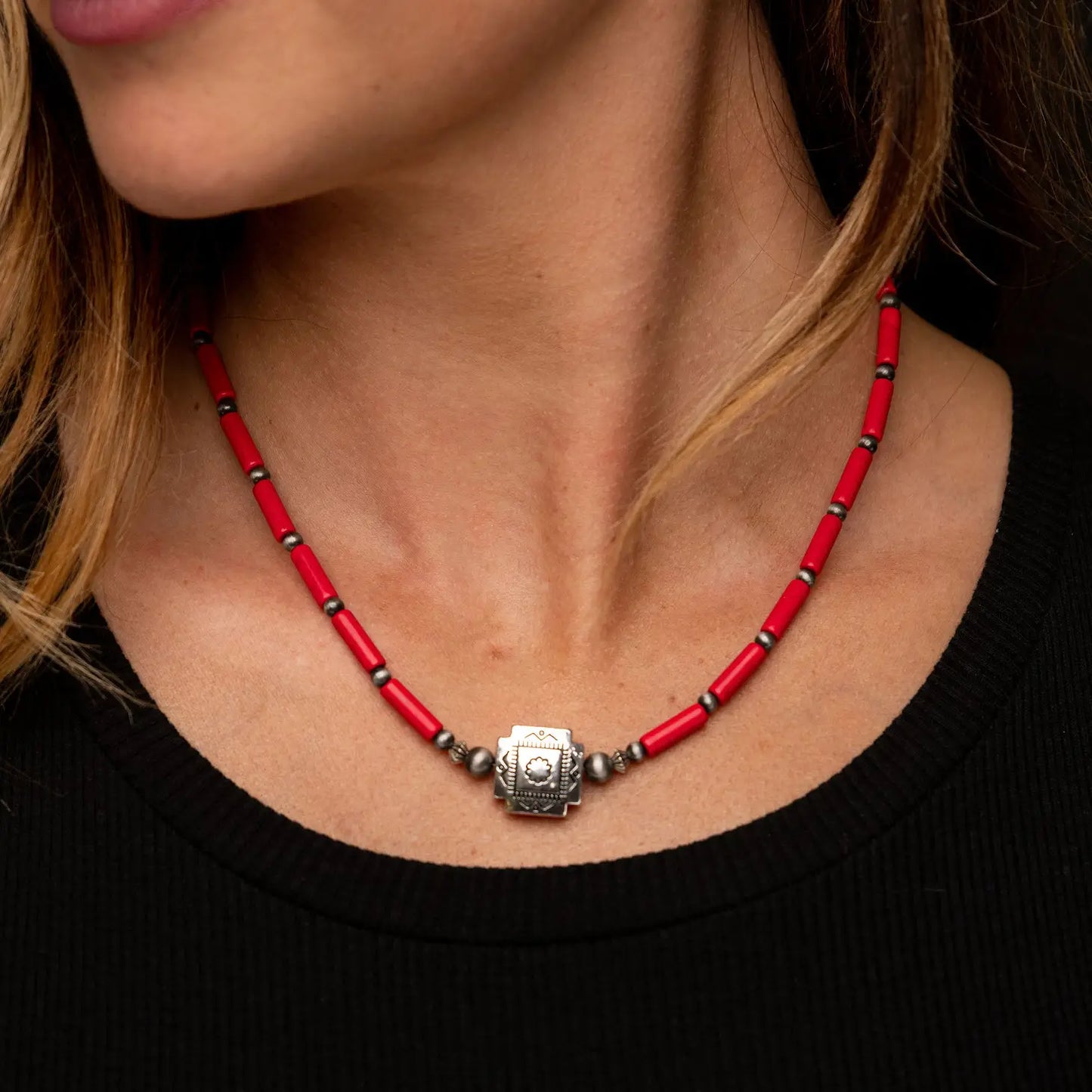 Jewelry 16" Red or Turquoise Tube Bead Necklace with Southwestern Bead Accent N1405RD, N1404x