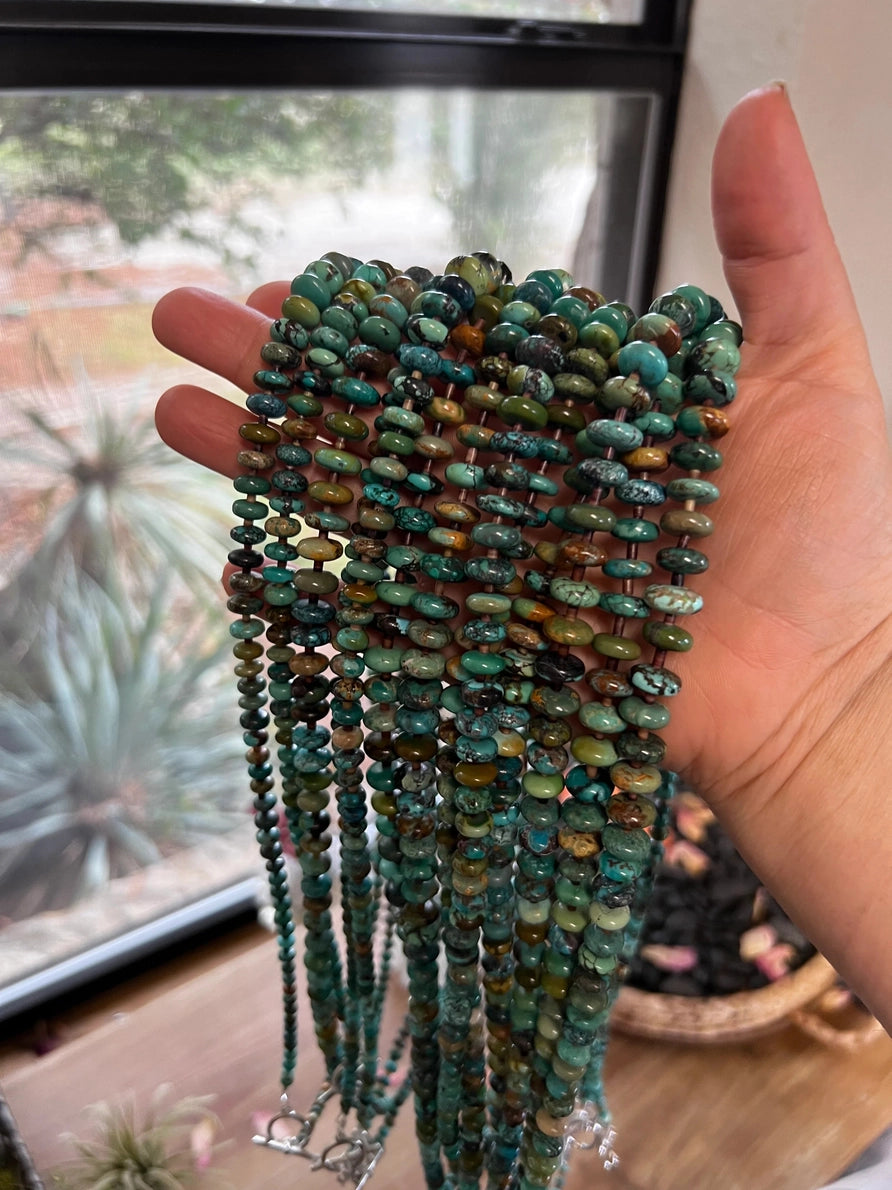 30 Inch Rondelle Graduated Turquoise Green Blue Necklace 091