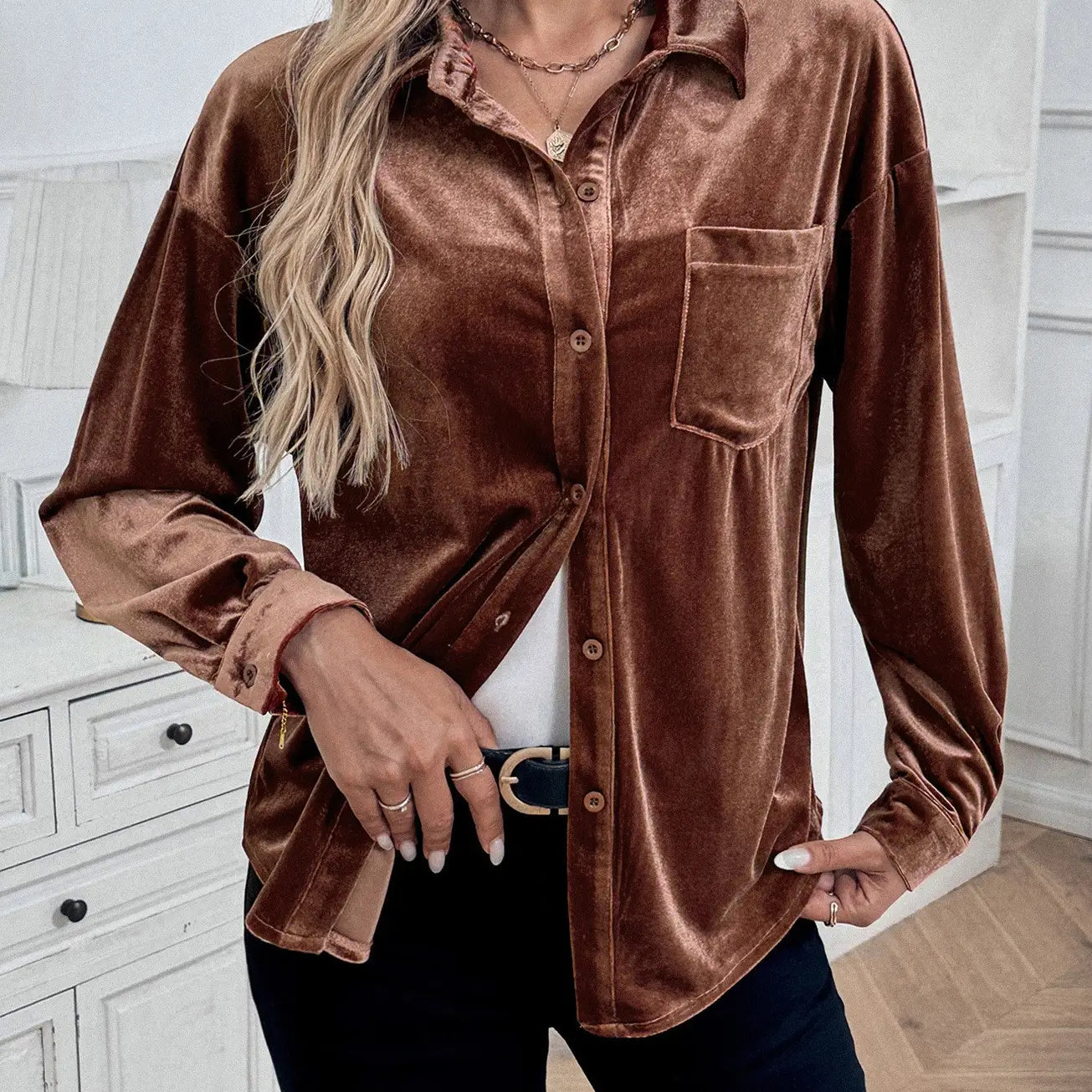 Shirts Women’s Retro Velvet Pocket Lapel RCJW02905