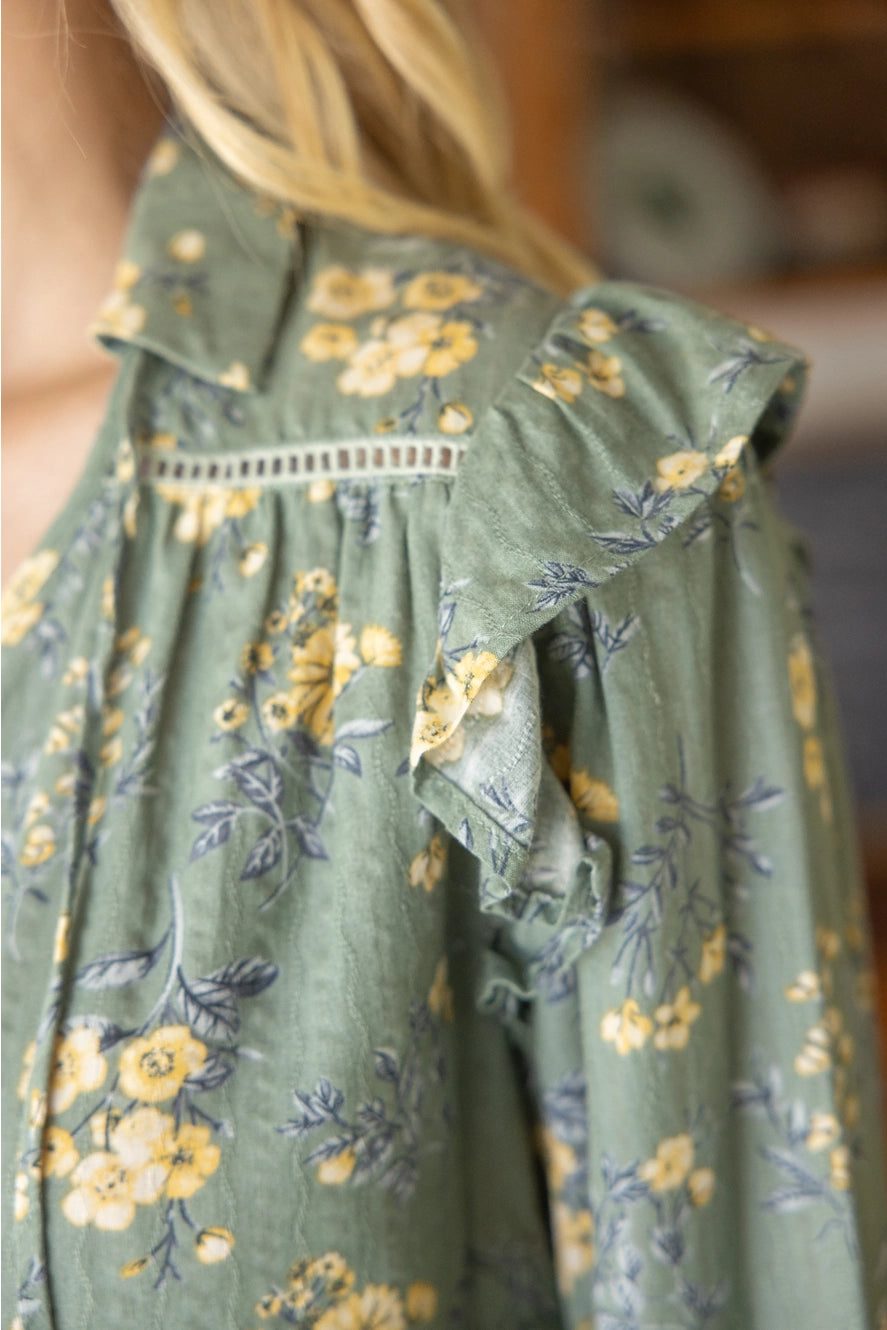 Shirts Women’s Long Sleeve Tasseled Attached Collar Sage Print 33222