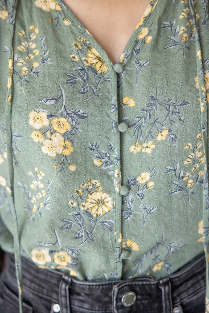 Shirts Women’s Long Sleeve Tasseled Attached Collar Sage Print 33222