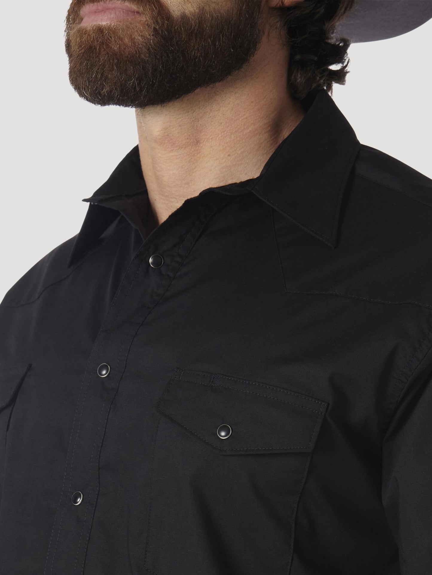 Shirts Men’s Wrangler Long Sleeve Solid Black Pearl Snap