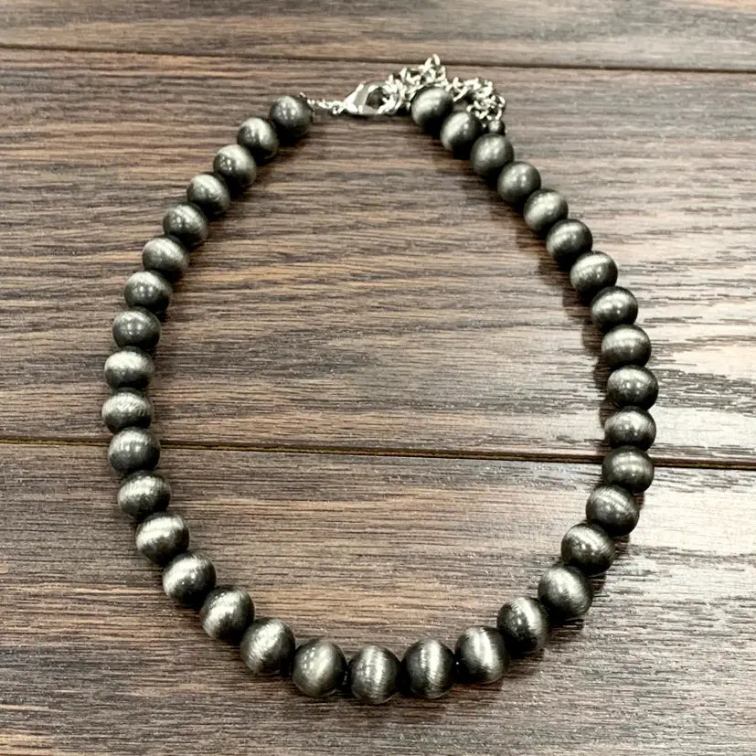 734932 16’’ 12mm Western Bead Necklace