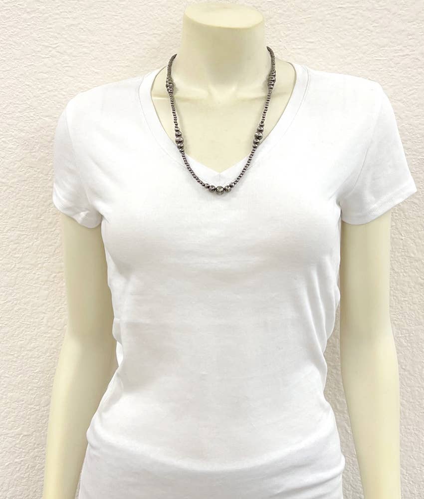 738101, Handmade 22" Clustered Polish Navajo Bead Necklace