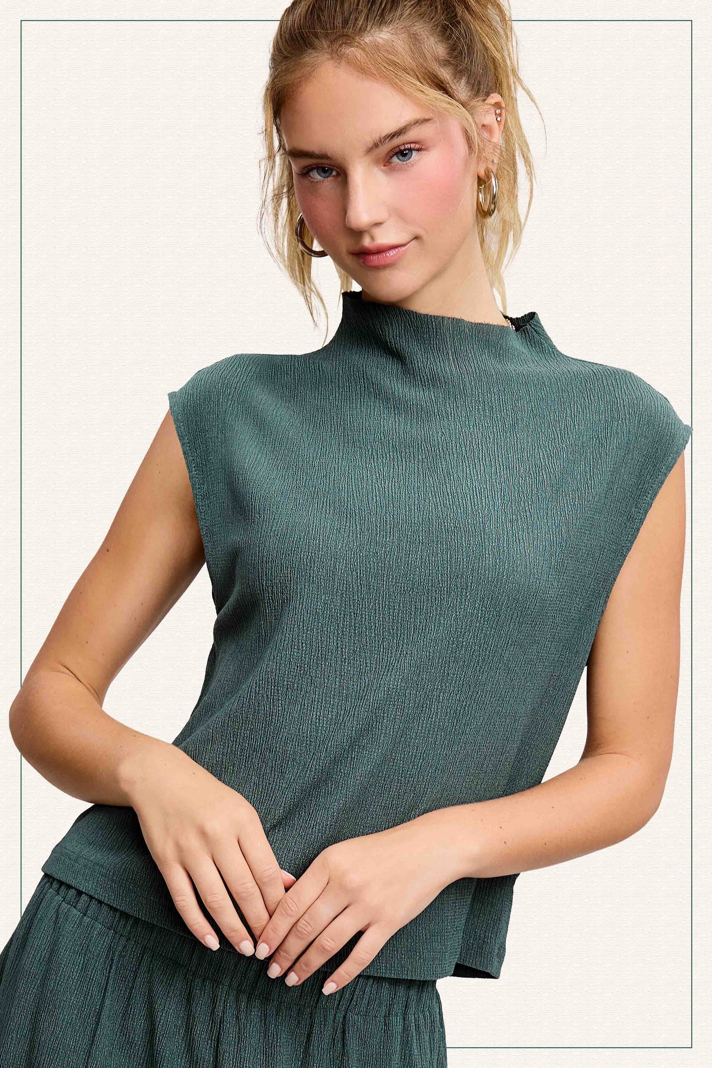 Crinkle Layer Top HCT7705