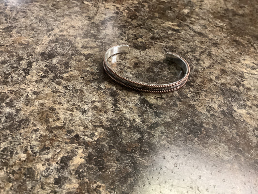 Jewelry Bracelet Narrow Silver With Copper Rope Edge