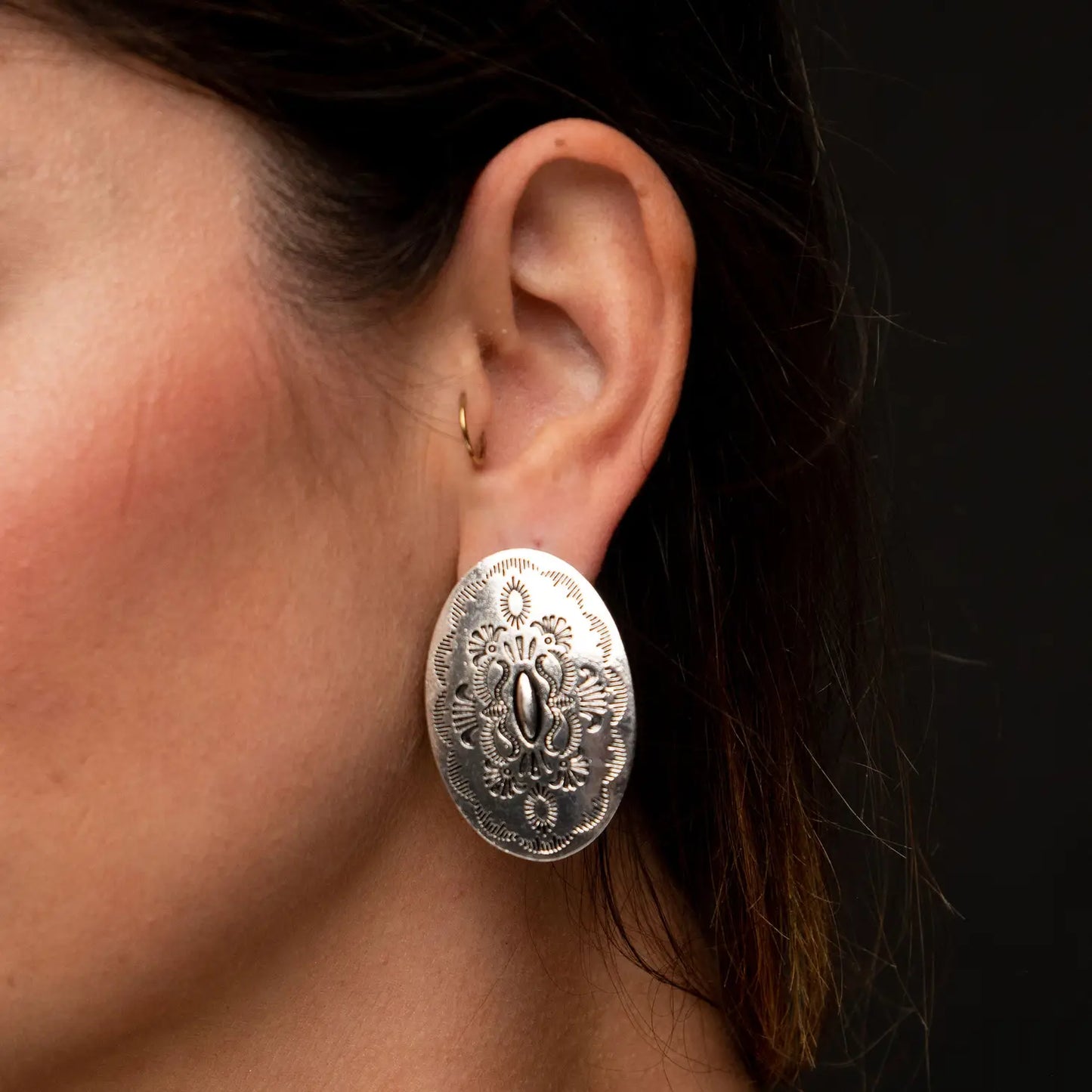 Jewelry Earrings Silver Stamped Post E824