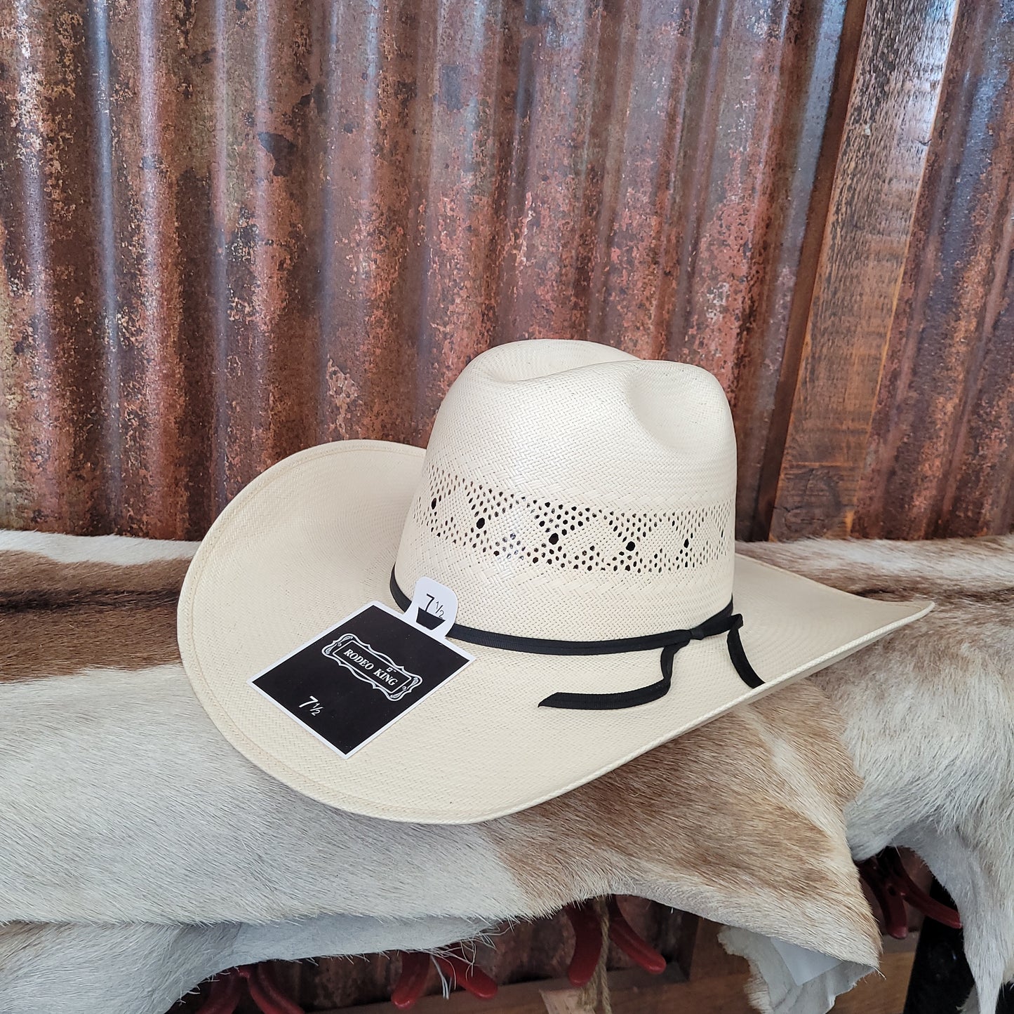 Straw Hats Rodeo King High Point