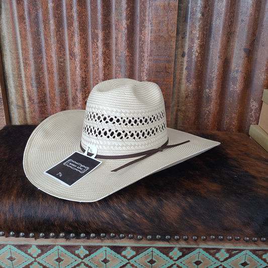Straw Hats Rodeo King “Open Range”