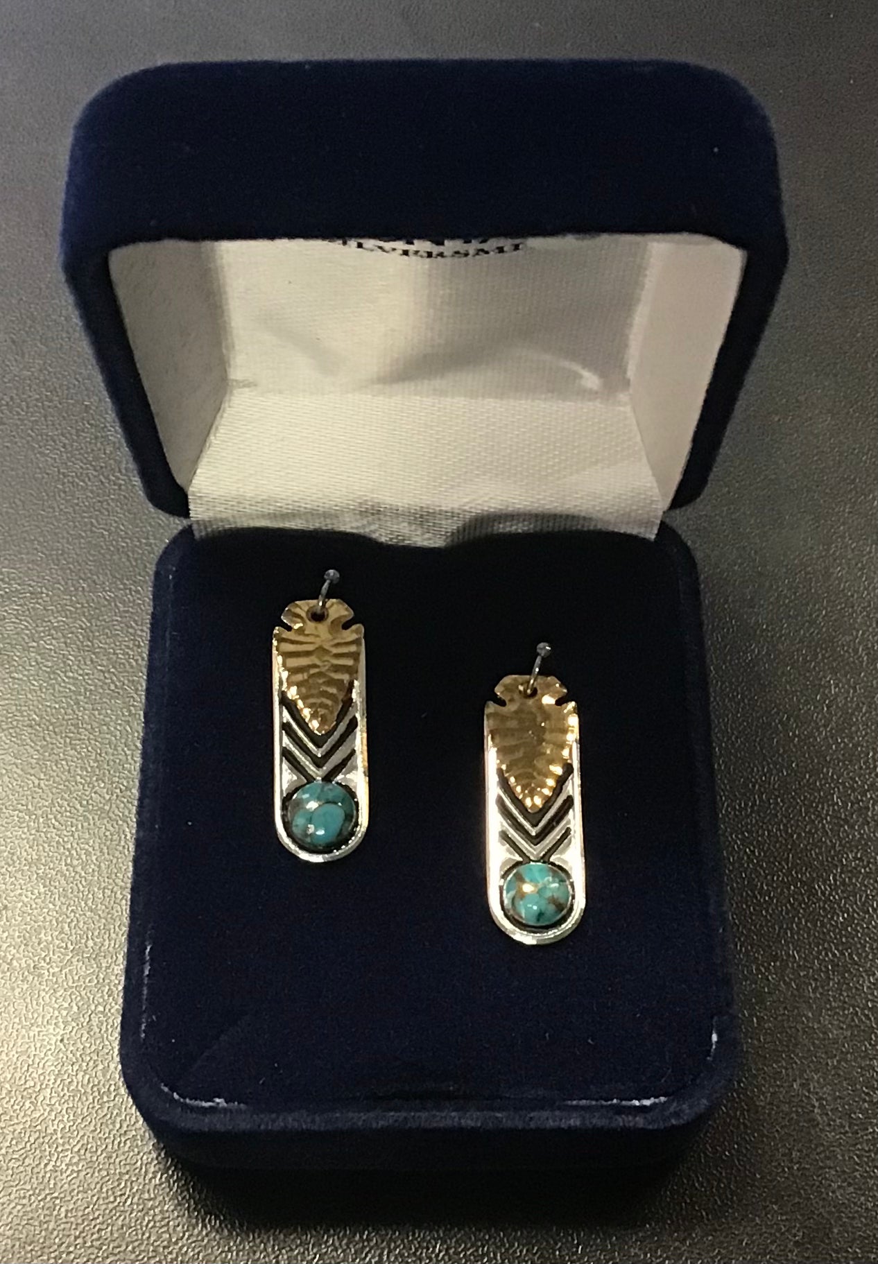 Jewelry Montana Silversmiths Arrowhead Rectangle Earrings ER5392