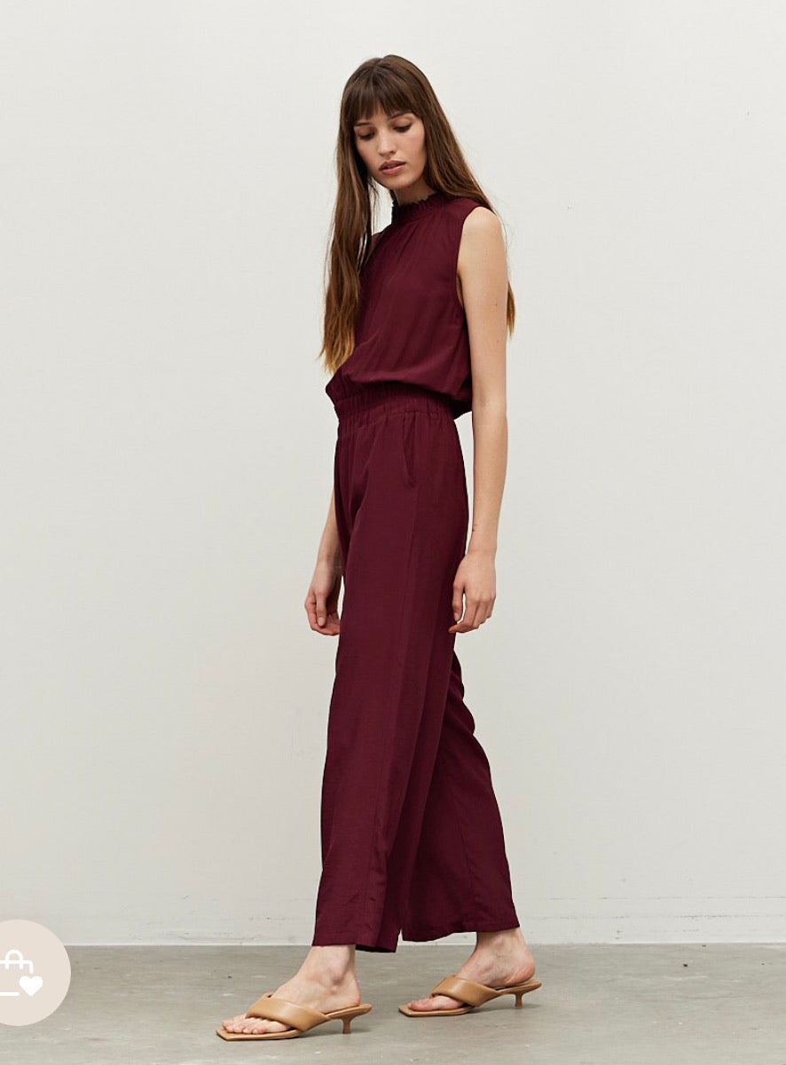 Dresses Romper Vino Jumpsuit