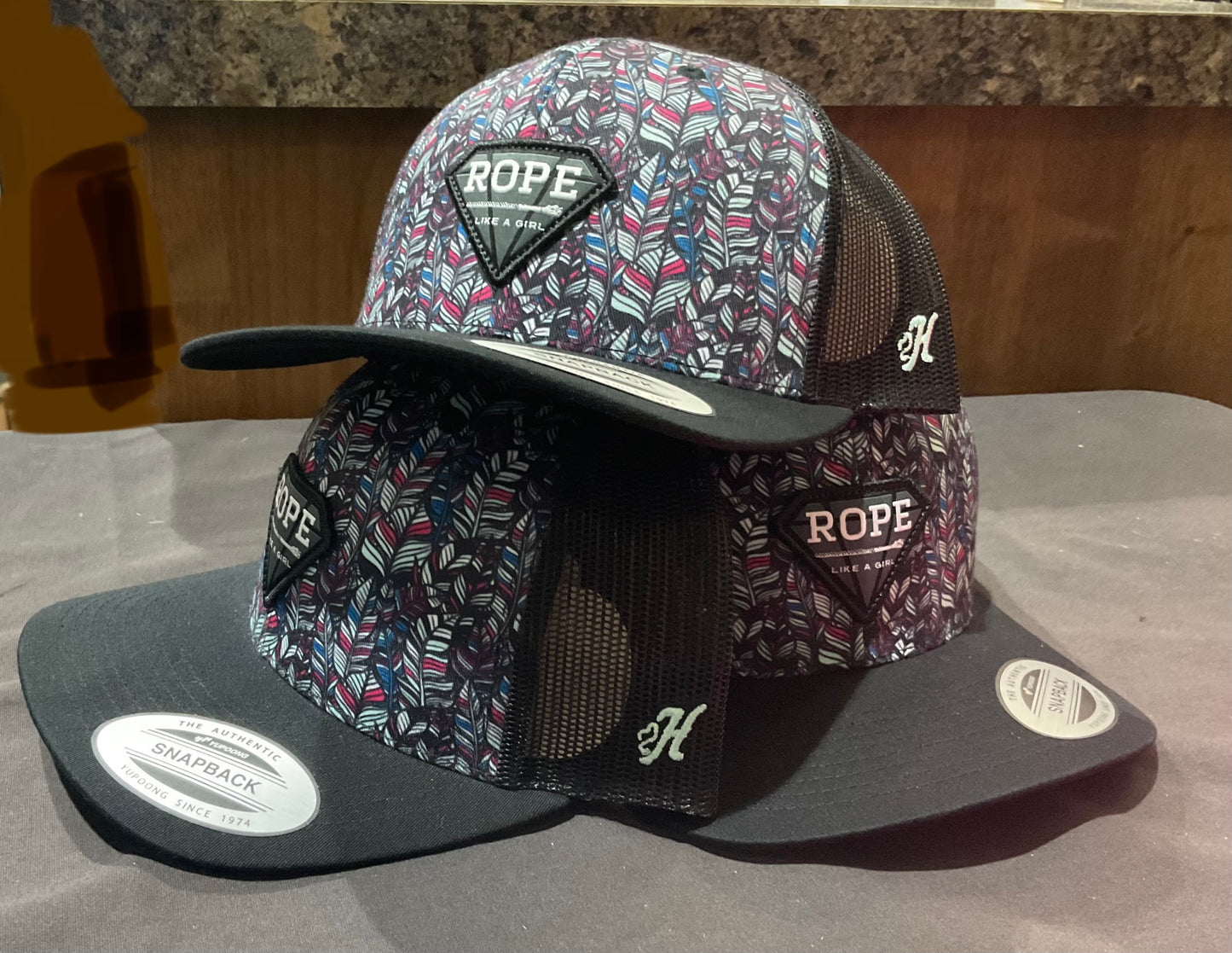 Ball Caps Women’s Hooey. 2249T-TLBK
