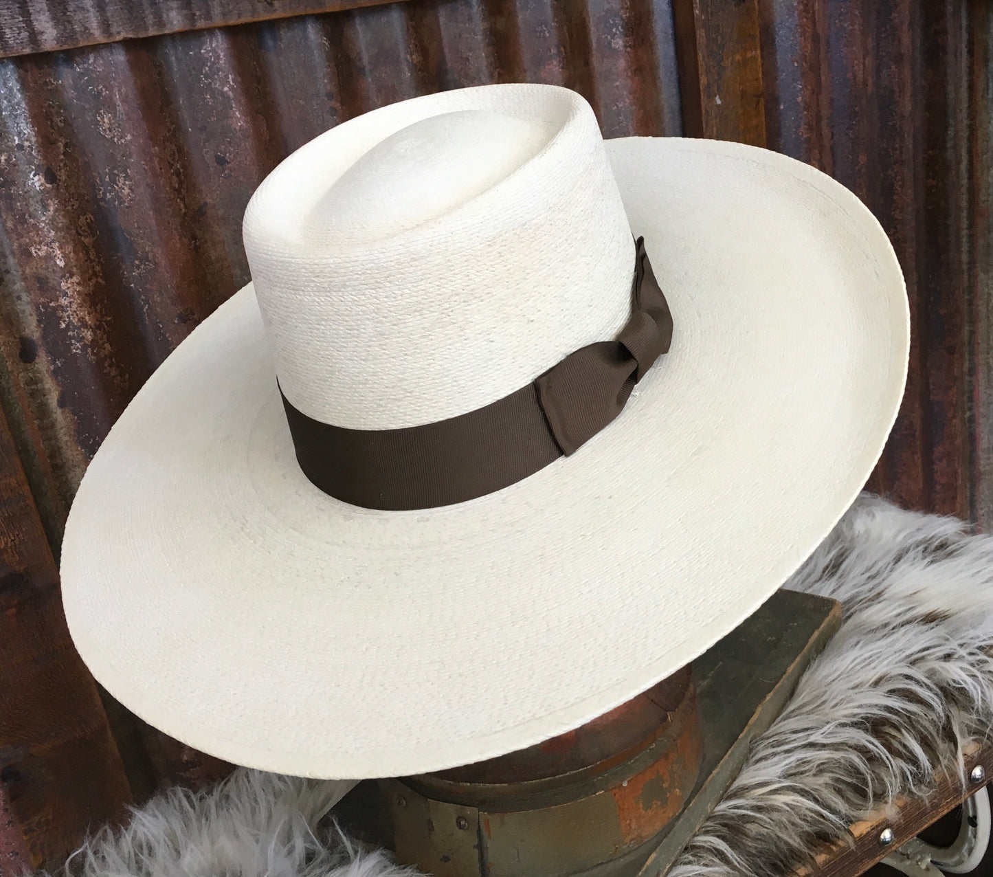 Straw hats Atwood