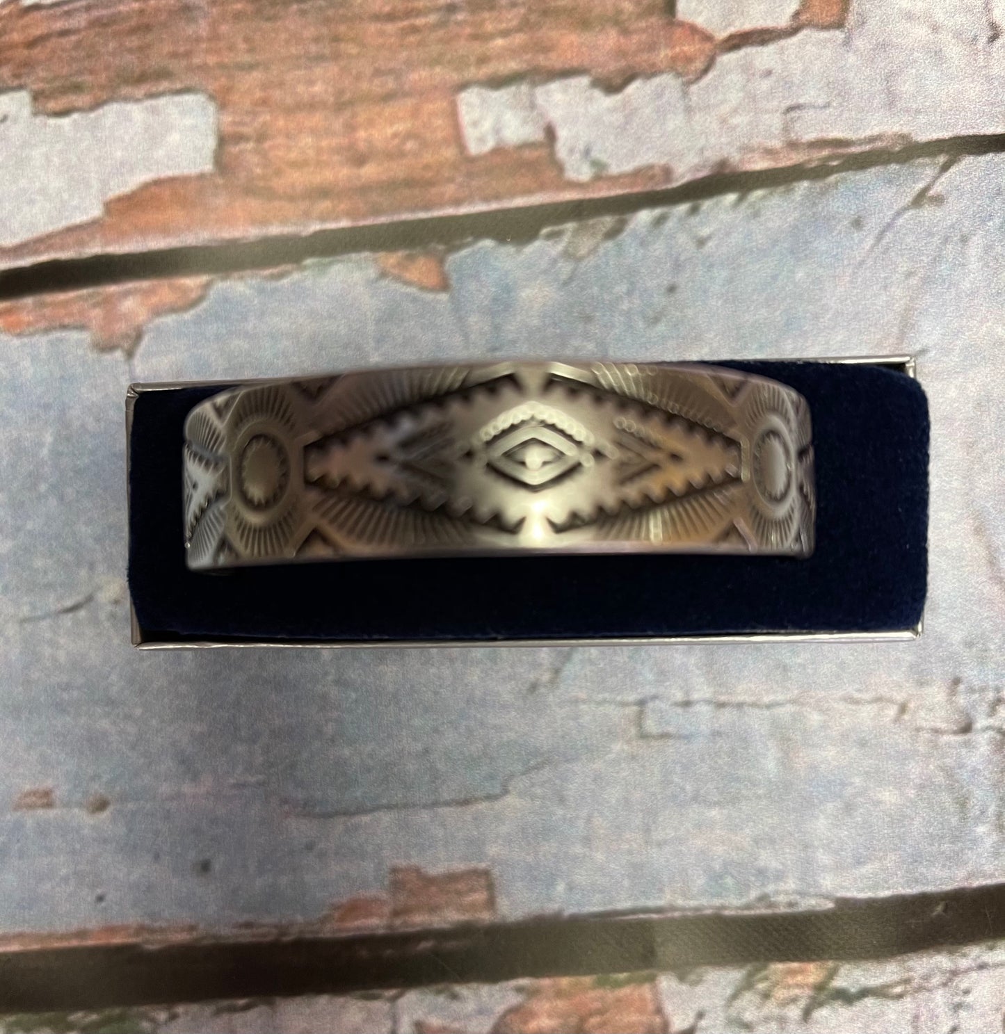 Silver Shimmering Depths Cuff Jewelry BC4910