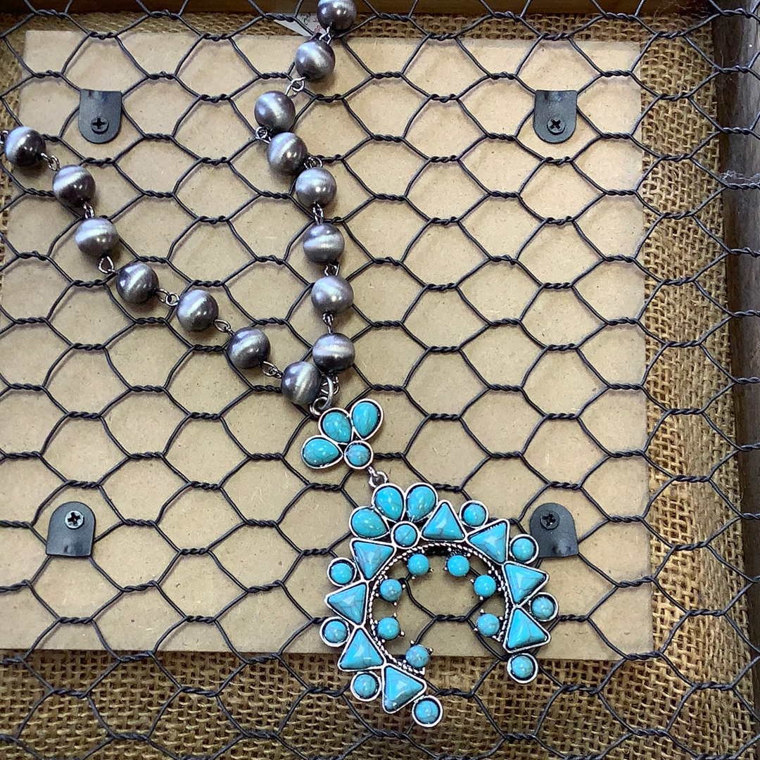 Globe bead necklace in bronze and silver
