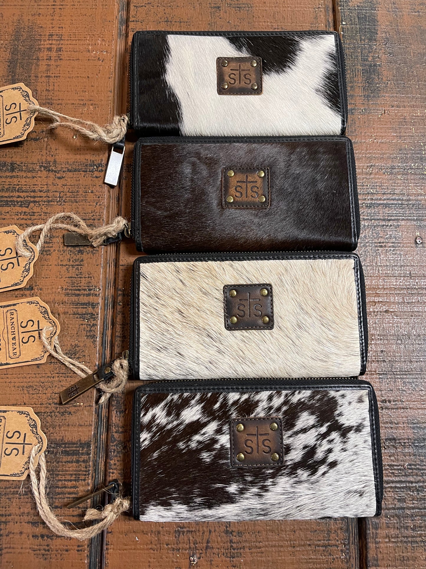 STS Rancher bi-fold zip wallet STS61024