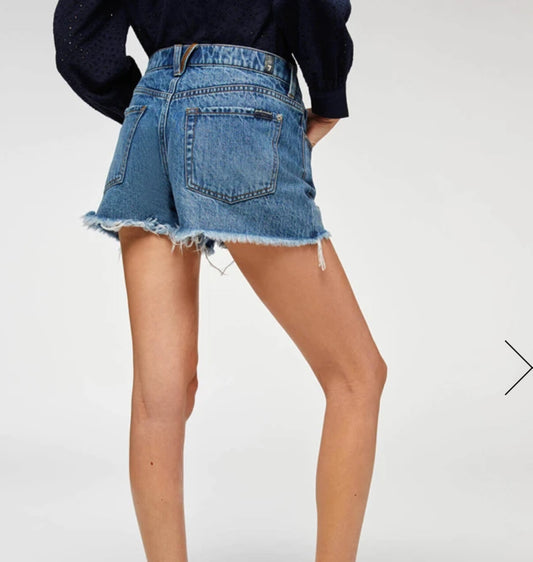 Women’s 7 For All Man Kind Monroe (EXCHANGE ONLY) Cut Off Shorts 7U711066 Sale. No refunds.