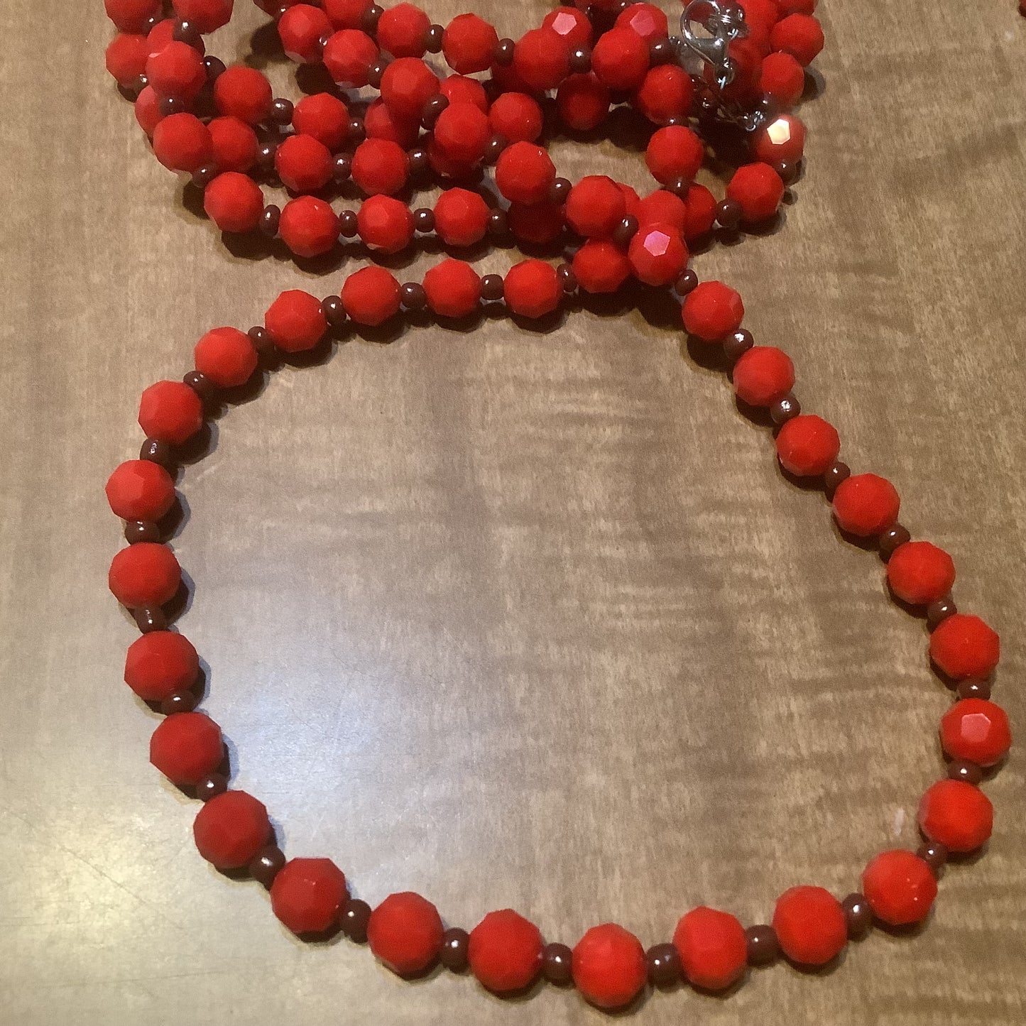Necklaces sparkle beads in different colors RZN36005