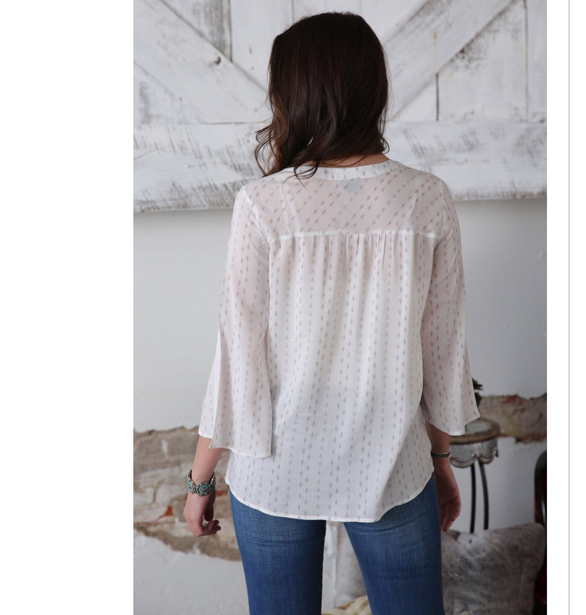 Shirts Women’s Cruel white and cream blouse CTW7222001