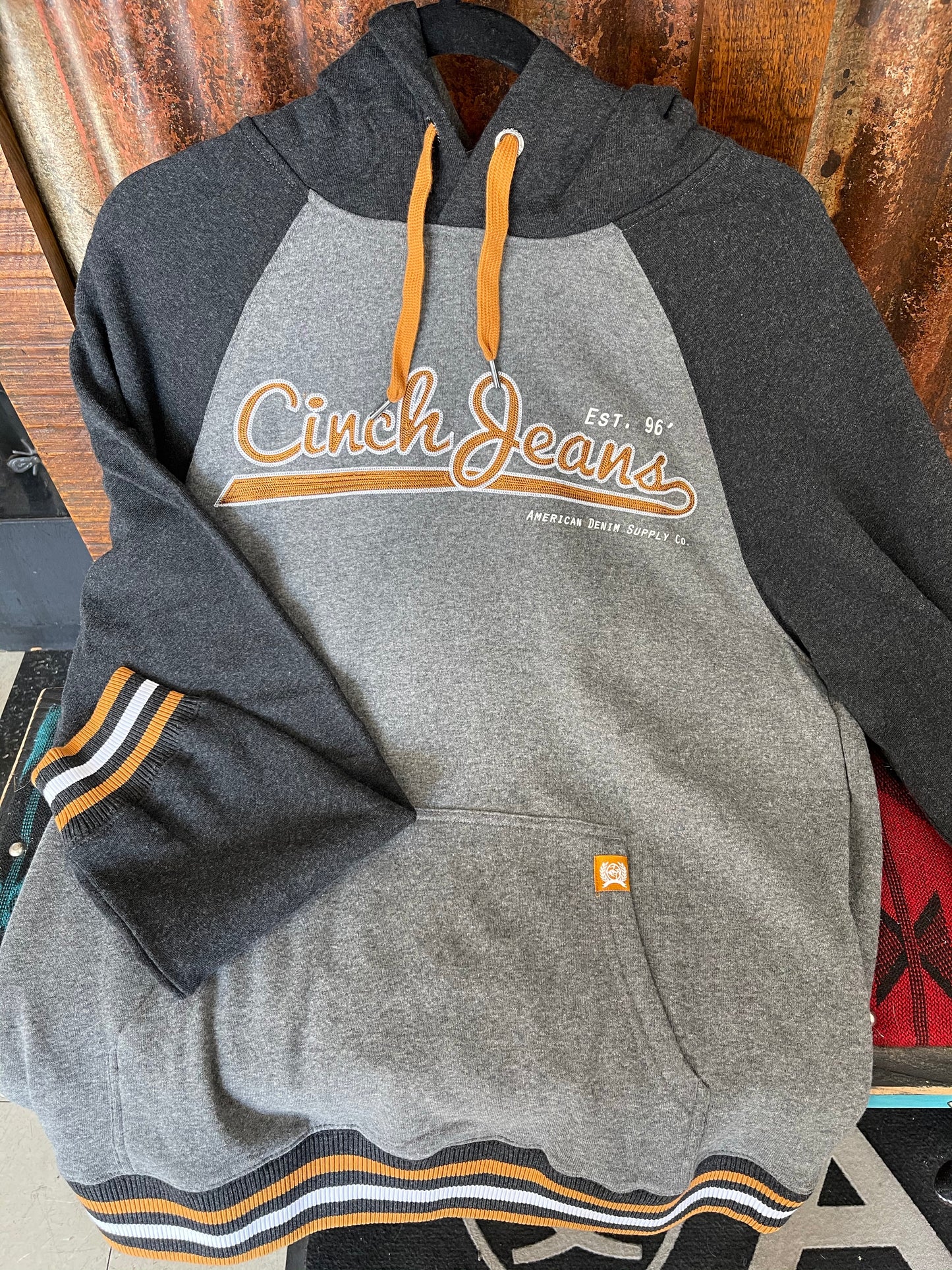 Outerwear Men’s Hoodie Cinch MWK1217007