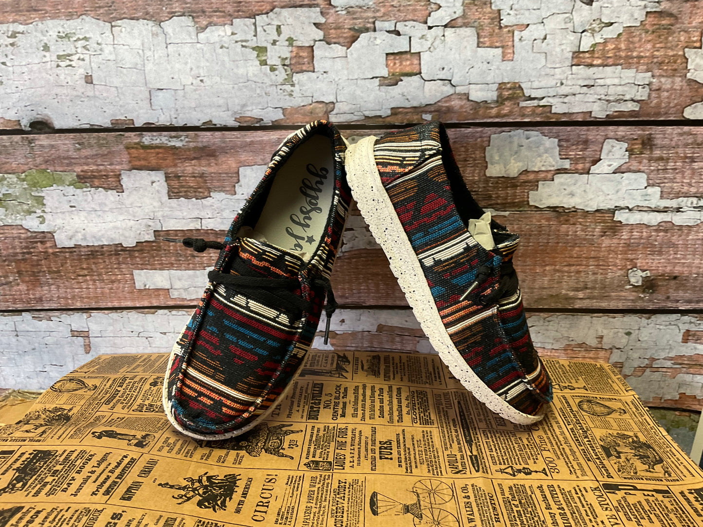 Women’s Shoes Sofia GJSP0172-001 Color Black