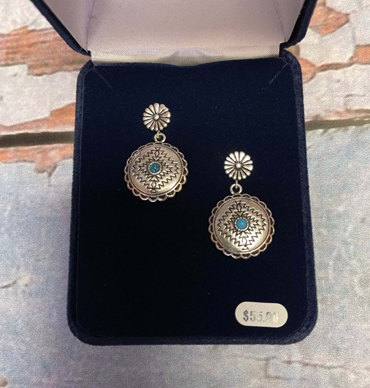 Silver Scalloped Coin Earrings Jewelry ER4901