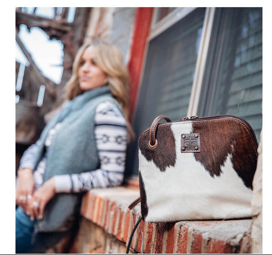 Purse sTs COWHIDE BARONESS CROSSBODY CLASSIC STS35757