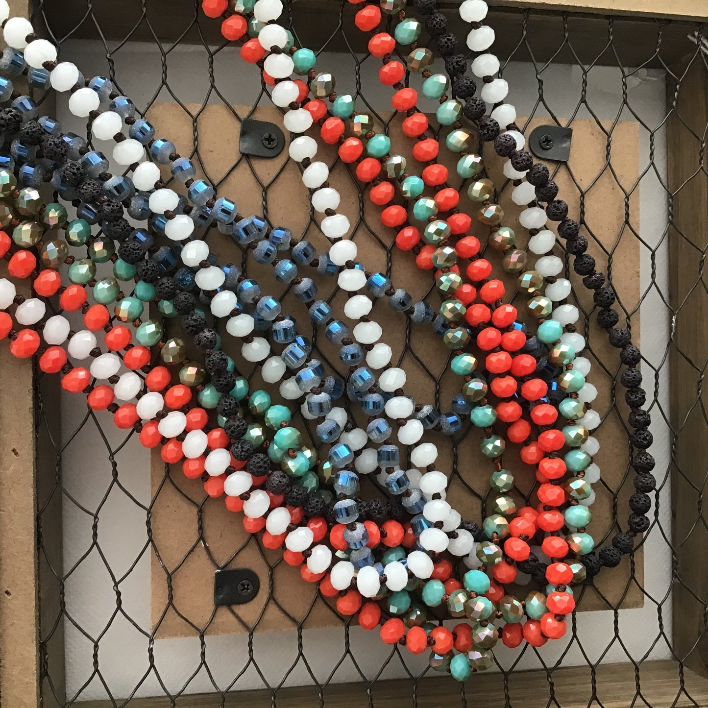 Necklace beads single strand short