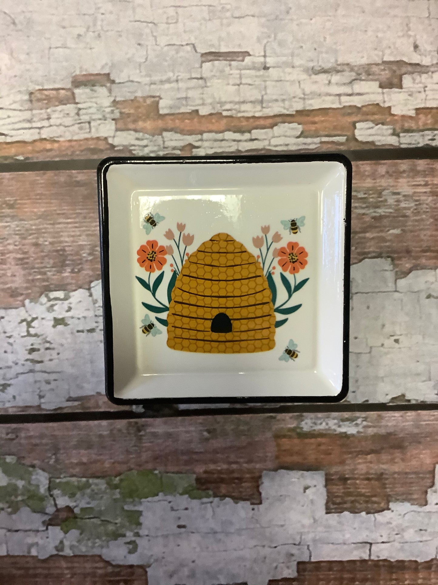 Home Decor Bee Dish