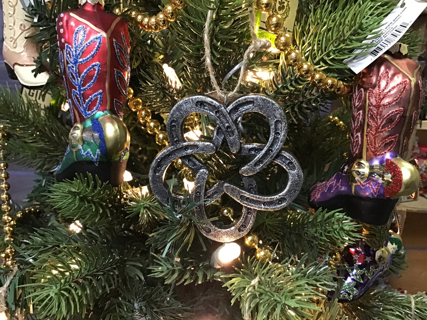 Christmas Ornament Horse Shoes Wreath Star Ganz 162441