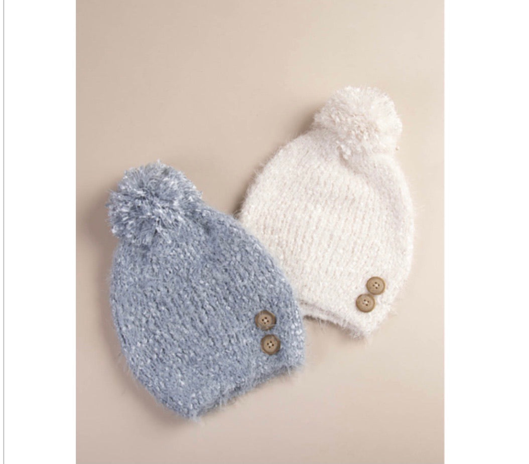 Accessories Ganz Knit Beanie.