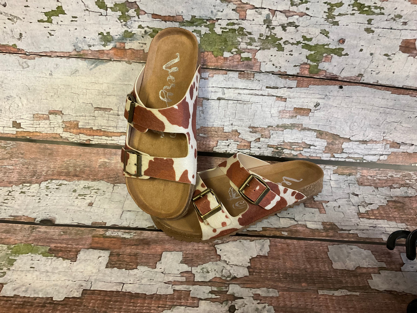 Shoes Women’s VGFL0021-219 Cream Tan Cow-Print