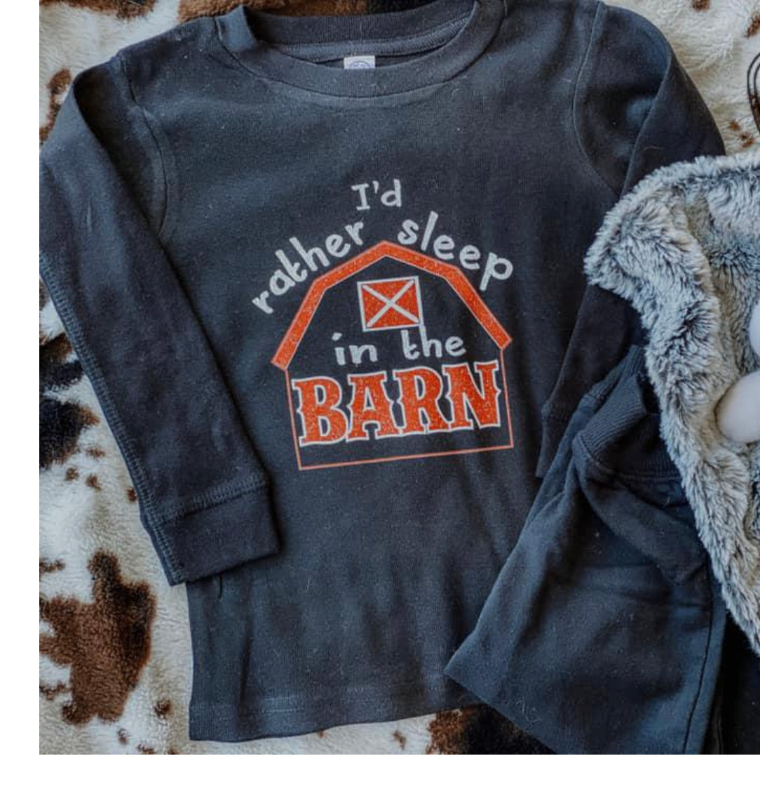 Kid’s Sleep in the barn and Count cows pajama set. Baby sizes. Shirts Kid’s