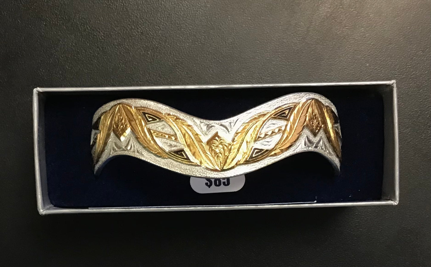 Jewelry Montana Silversmiths Feathered Bracelet BC260