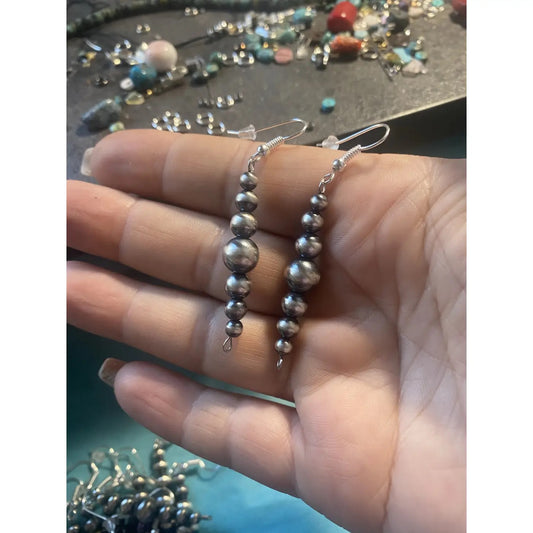 Navajo pearl dangle earrings 033 EAR-DAN-033-NAV