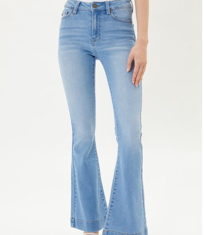 Jeans Women’s KanCan High Rise Flare KC7124L