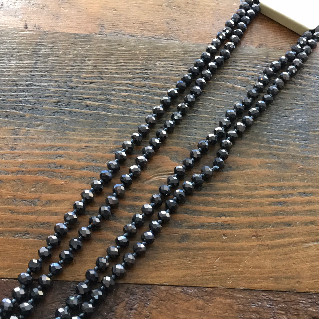 Necklaces sparkle beads in different colors RZN36005