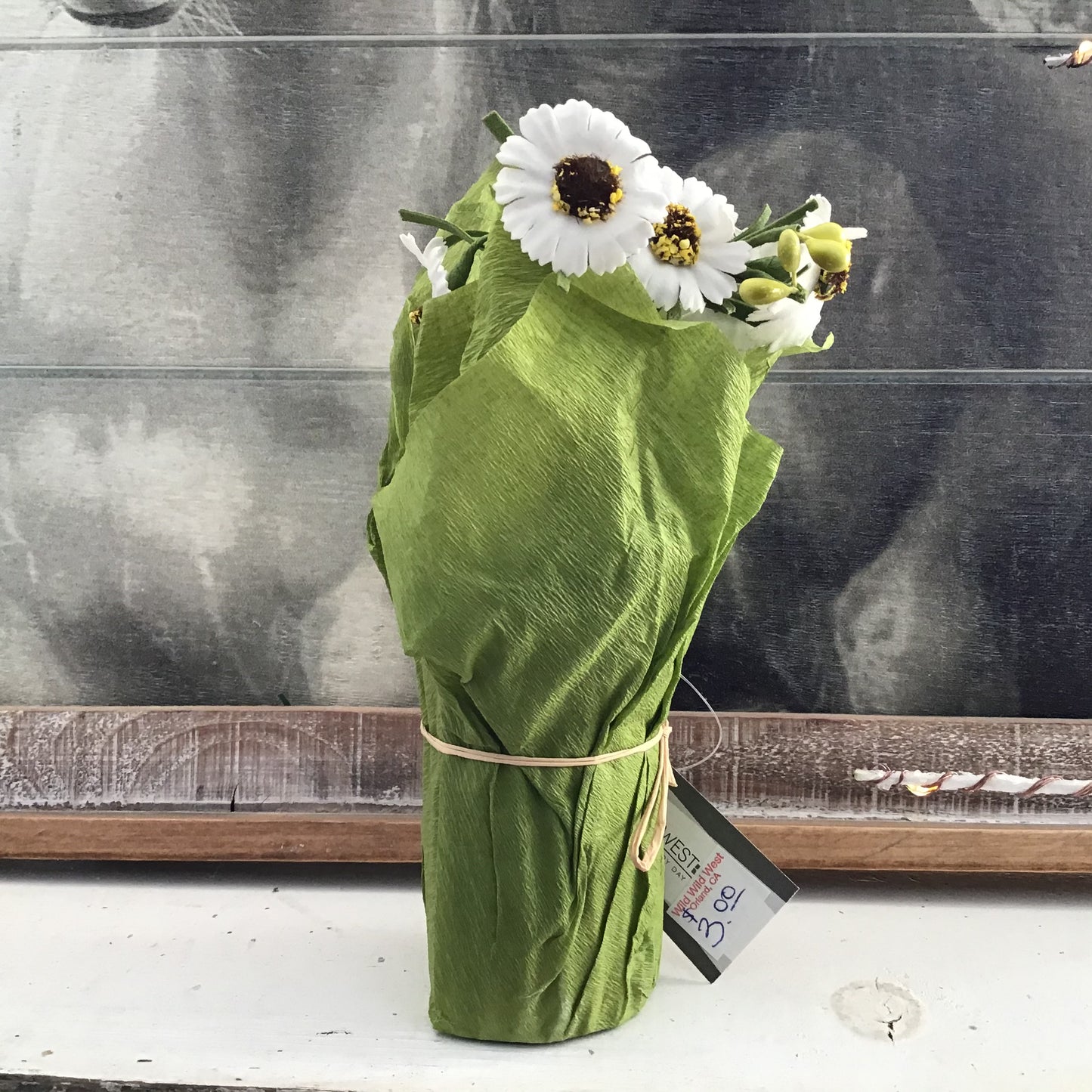 Giftware Home Decor Floral Bunch Ganz MG178517