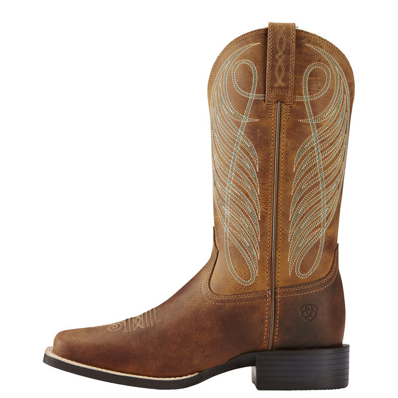 Boots Women’s ARIAT Round Up Wide Square Toe 10018528