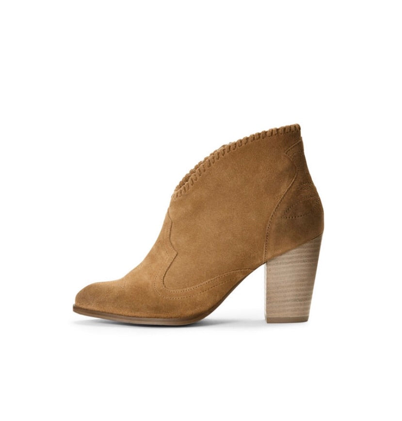 Boots Women’s Ariat Eva Shortie Boots