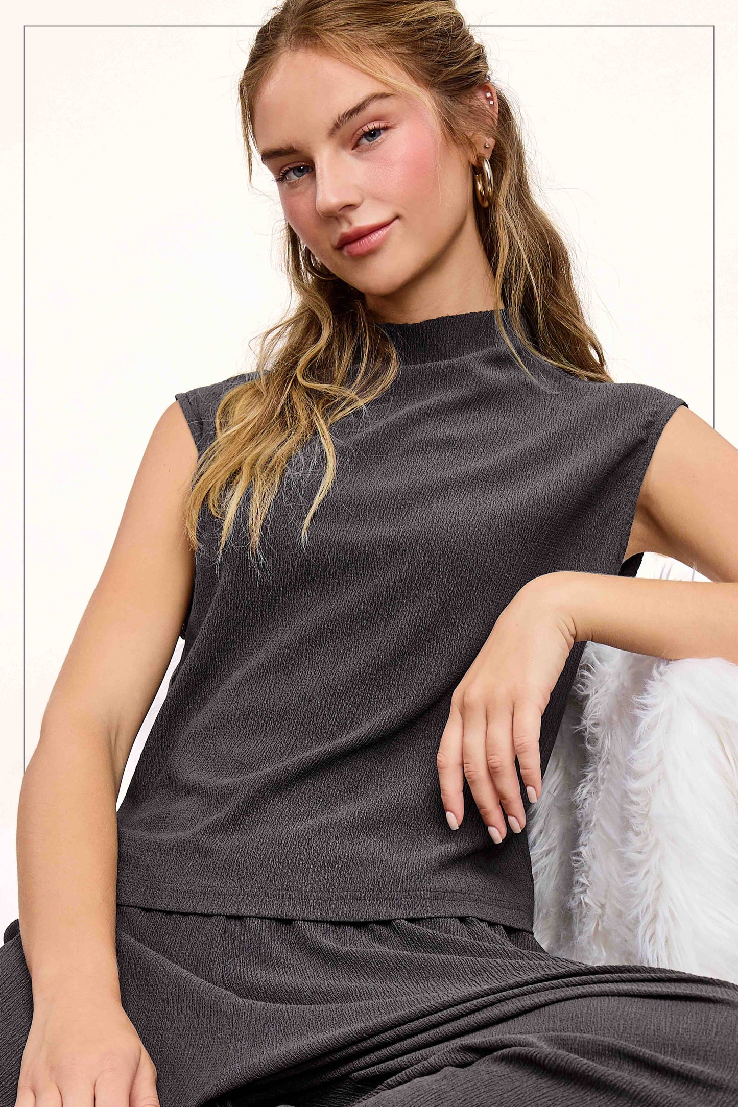 Crinkle Layer Top HCT7705