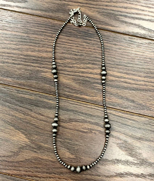 734041, Handmade 22" Clustered Navajo Bead Necklace