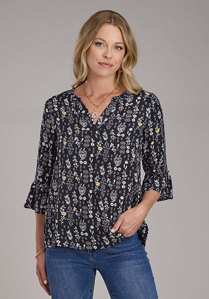Shirts Women’s Roper Long Sleeve Floral Rayon 03-050-0590-3051