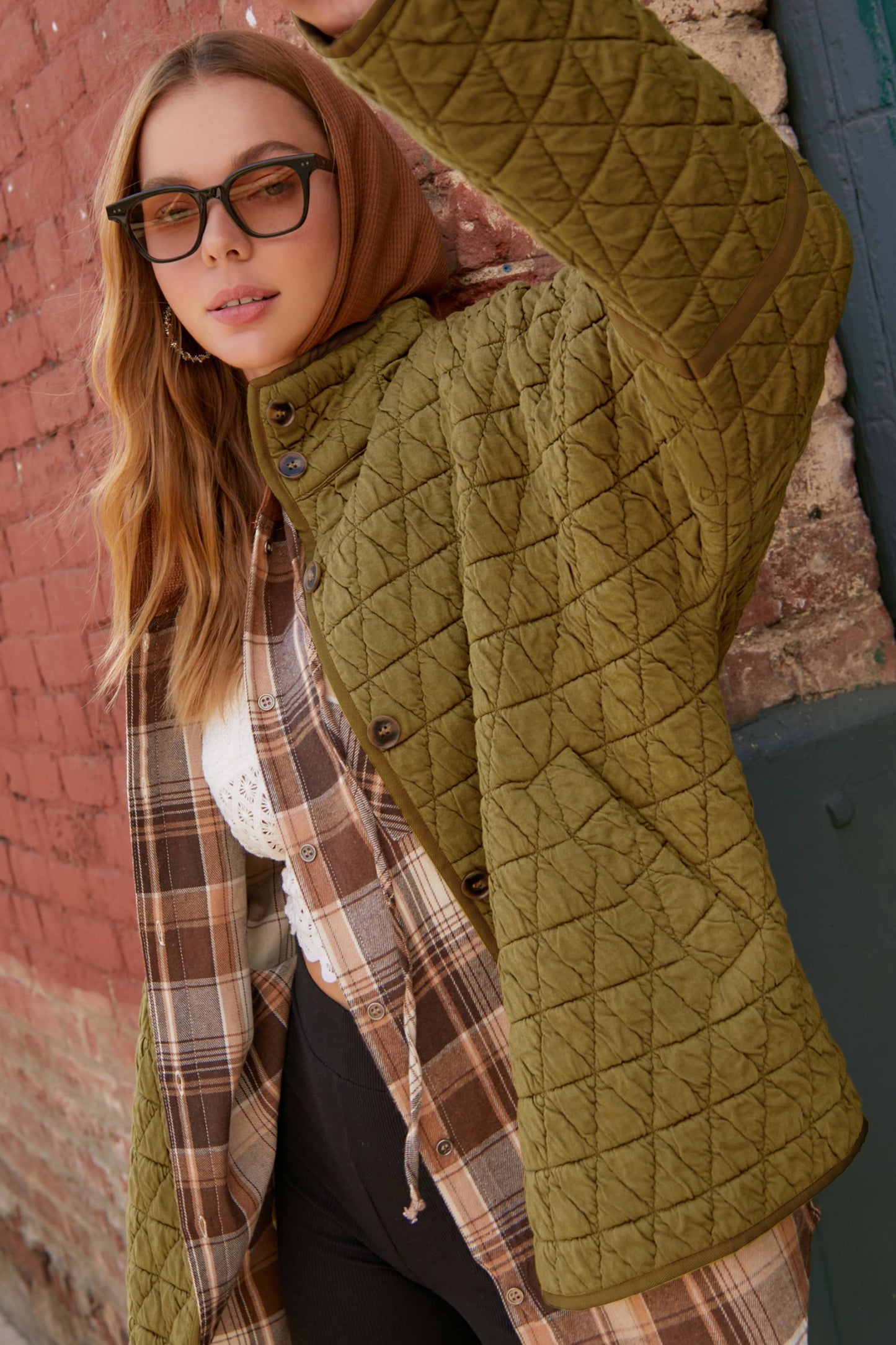 Outerwear Women’s Oversized Soft Quilted Button Down Jacket JKT1787